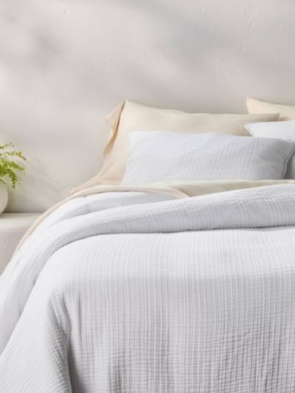 Casaluna King Size Comforter White Textured Cotton Exterior